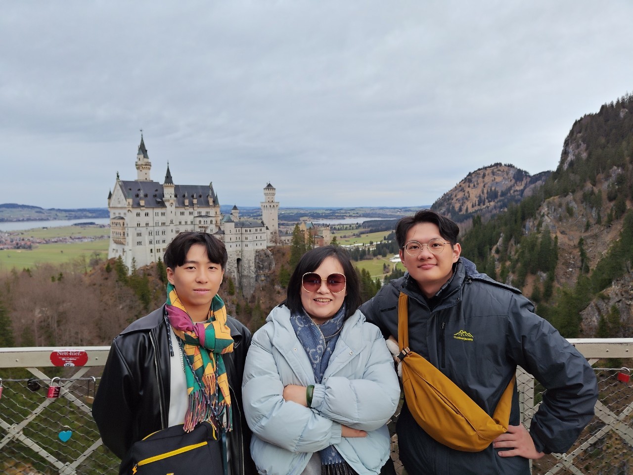 LINE_ALBUM_20241219_241226_20